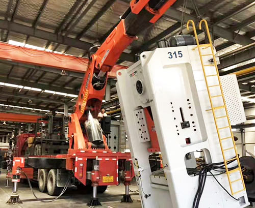 张湾提升工作效率，选择优质折臂吊租赁服务