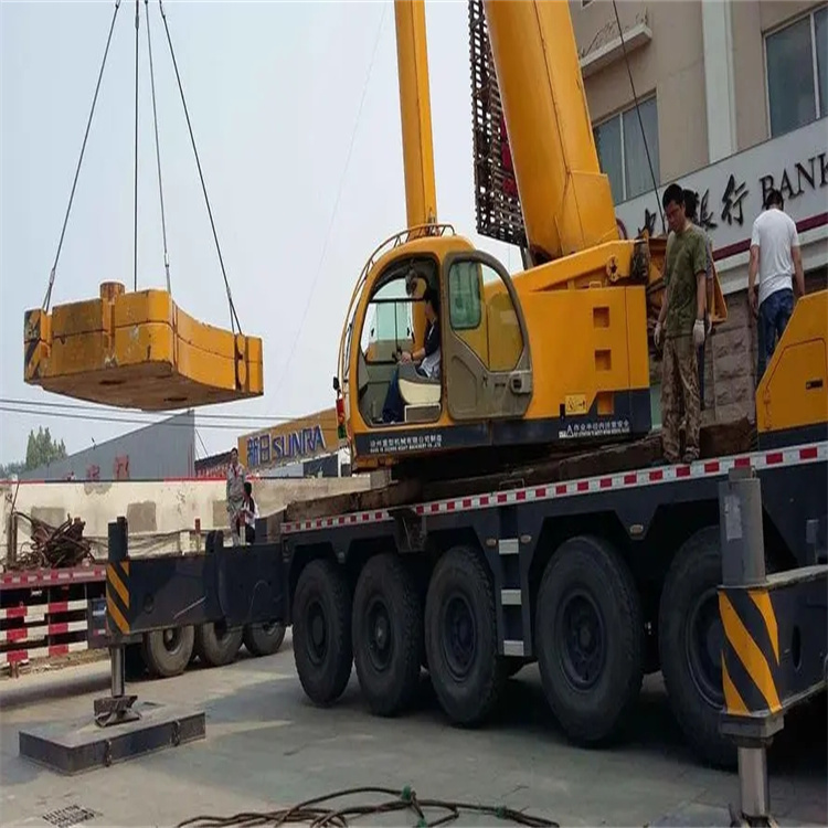 张湾当地吊车出租|机器吊装|75吨|工厂搬迁服务